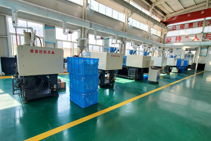 聚乙烯注塑件(jiàn)加工(gōng)設備